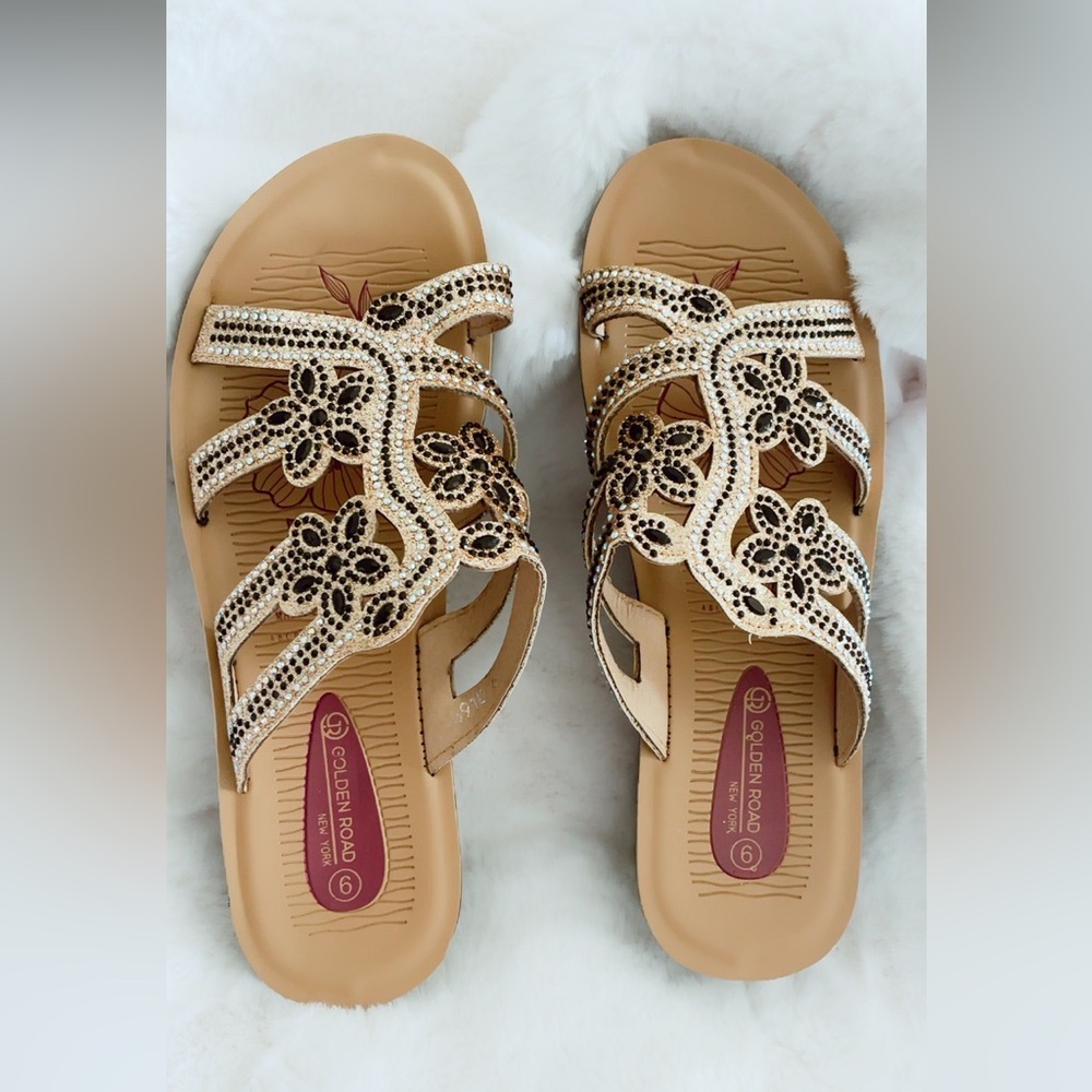 Rhinestones Embellished Wedge Shoes - Picture 1 of 5